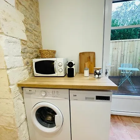 Cozy Chez Simone Apartman *